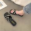 Slippers women's fashion 2025 new cool slippers female Internet celebrity versatile beach flat summer women's shoes