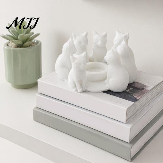 Small Cat Sculpture For Desk 3D Printed Candle Holder, Matte Sanding Aesthetic Desktop Decor, Integrated Bay Window Ornament Smooth Curved Sculpture,