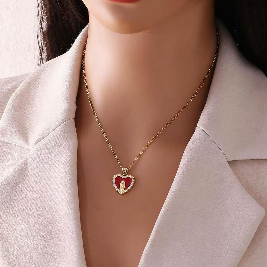 Euro-American style heart shell Madonna pendant necklace, light luxury high-end clavicle chain jewelry, stainless steel