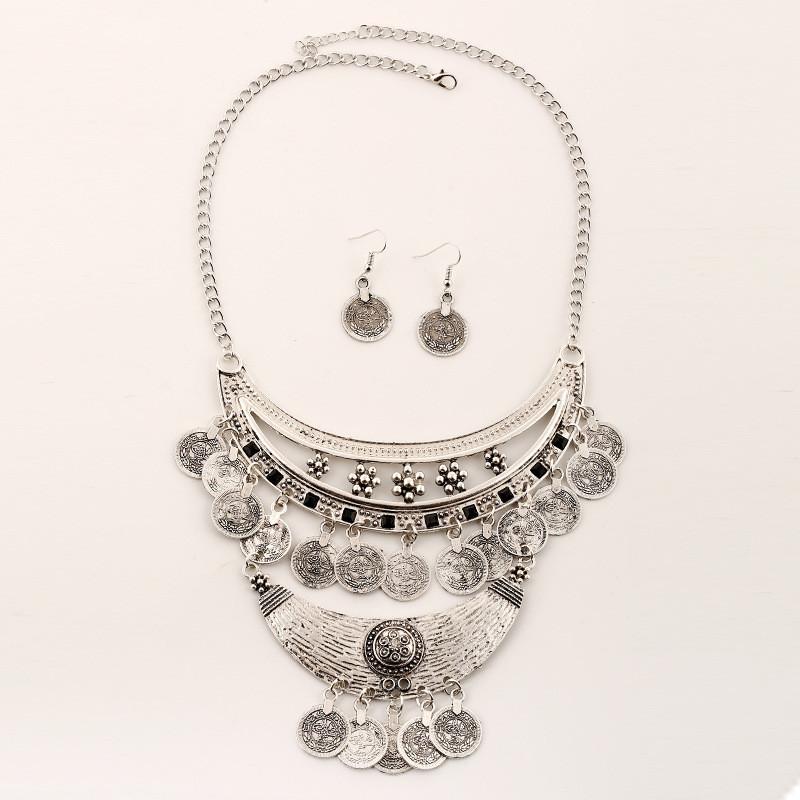 Coin Vintage Carved Tassel Necklace With Alloy Material And Layered Design Chain