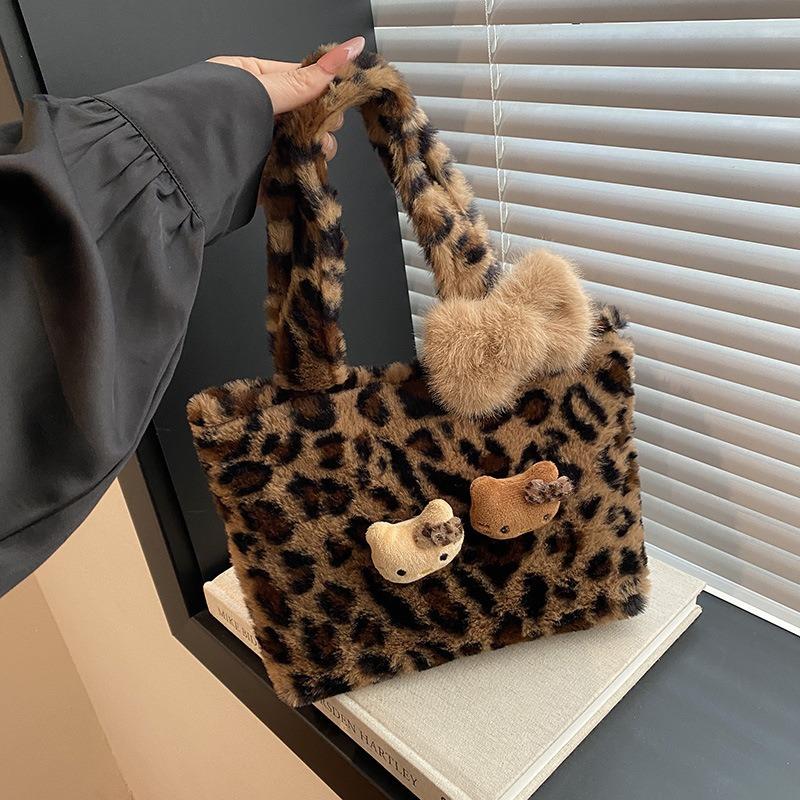 Autumn and Winter Cool Style Plush Leopard Pattern Handbag Cute Fluffy Cute Retro Outing Handbag