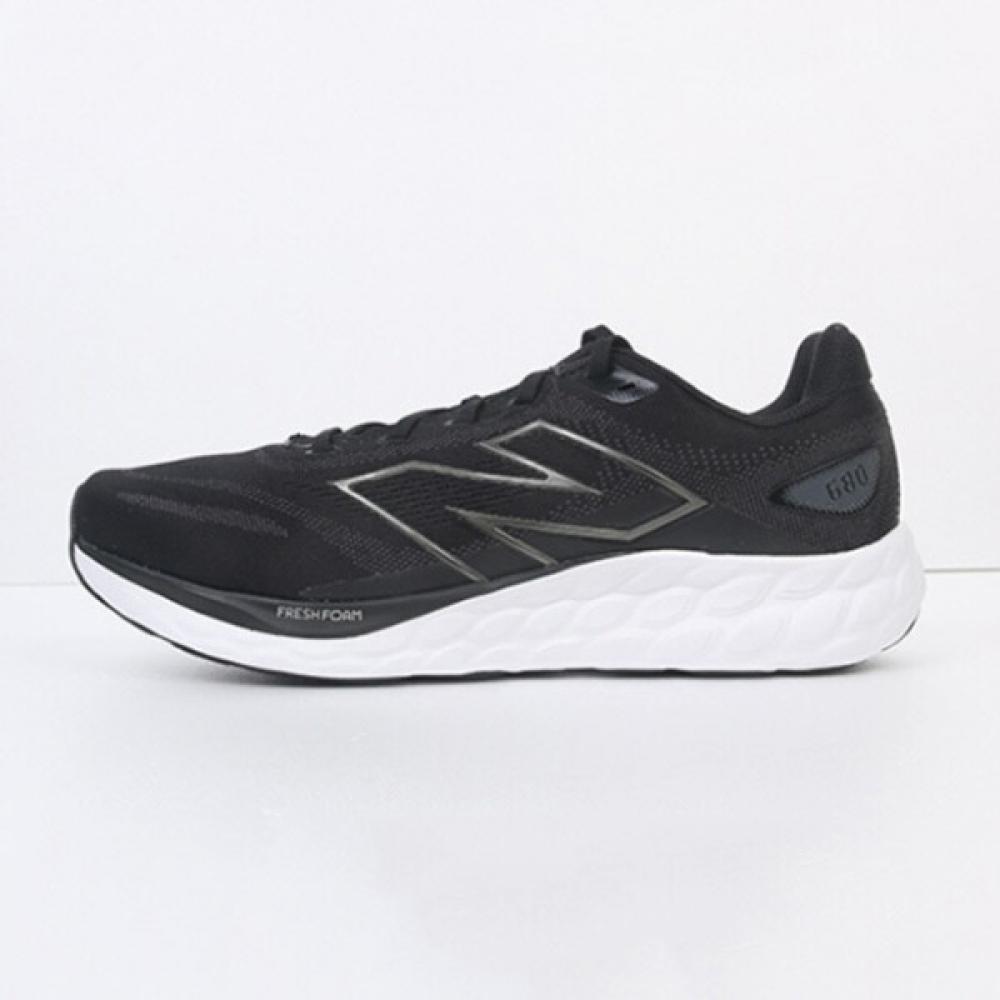 New Balance Sneakers M680lk8