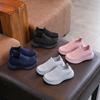 Zapatillas sin cordones bonitas para niños Malla transpirable Suela blanda Zapatos para caminar para niños pequeños
