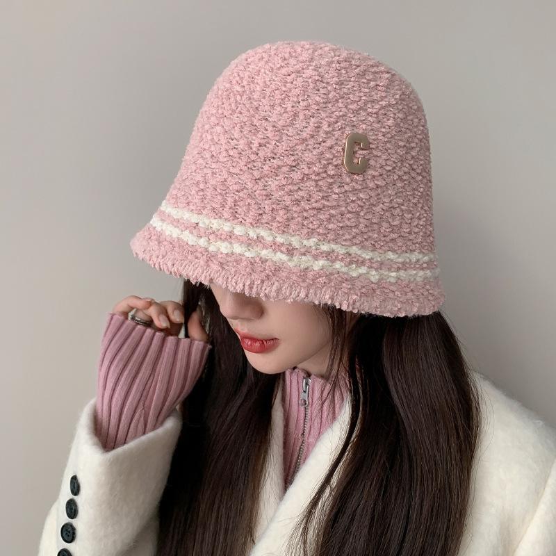 

Imitation Lamb Fur Fisherman Hat Fashionable Letter Mark Winter Thermal Basin Hat Bucket Hat One Size