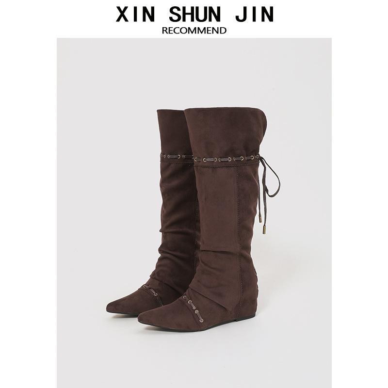 Pleated pointed Chelsea boots flat-bottomed straps autumn and winter new retro niche Maillard western cowboy boots