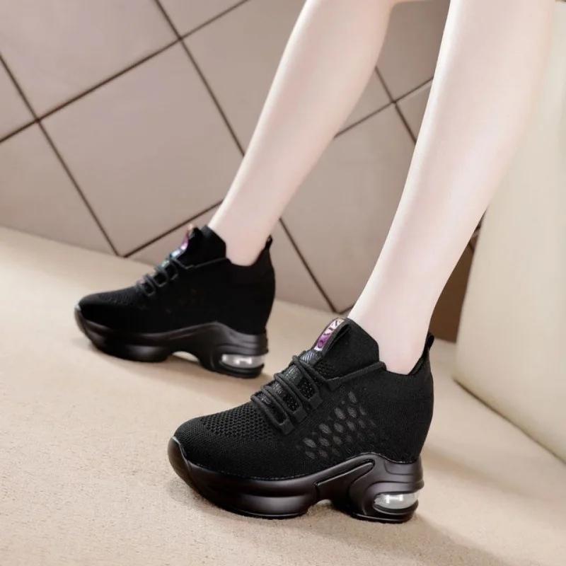 

Невидимая женская обувь, увеличивающая рост, миниатюрная, весенне-летняя, повседневная летняя спортивная обувь с толстой подошвой и наклоном, дышащая 36