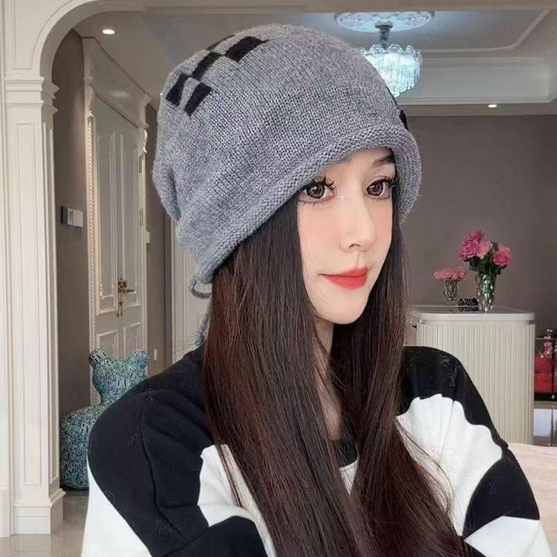 Upgraded Thick Lightweight Knitted Hat - Elastic Fit, Soft and Warm Autumn/Winter Style, Cold Proof Winter Headwear, Classic Design