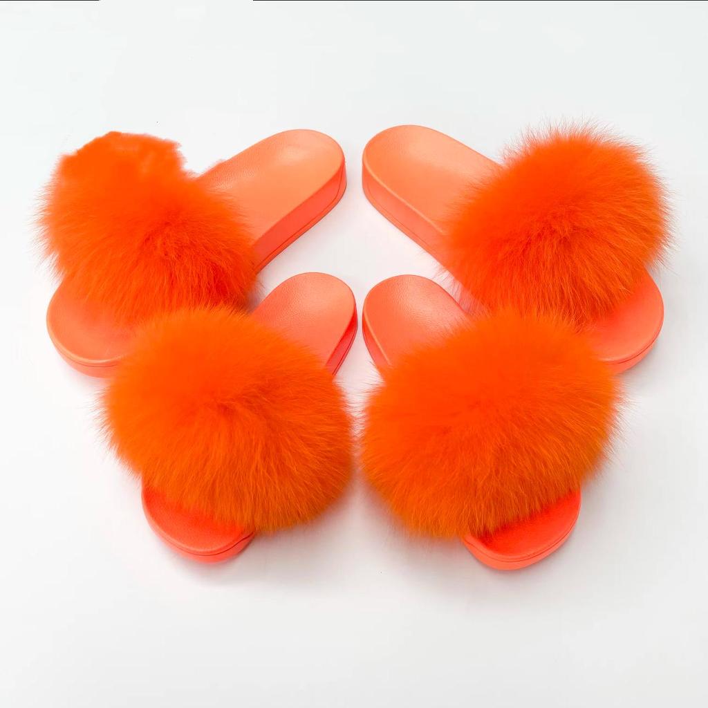 2026 Korean Summer Women's Fashion Slippers: Comfortable, Non-slip, Single Strap, Furry, Casual, Outdoor Wear.