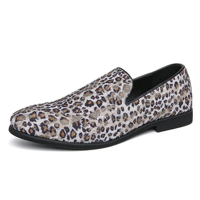 

Foreign trade large size men s leopard print personalized leather shoes 38-46 one-pedal lazy beanie shoes British leathershoes 38 чёрный
