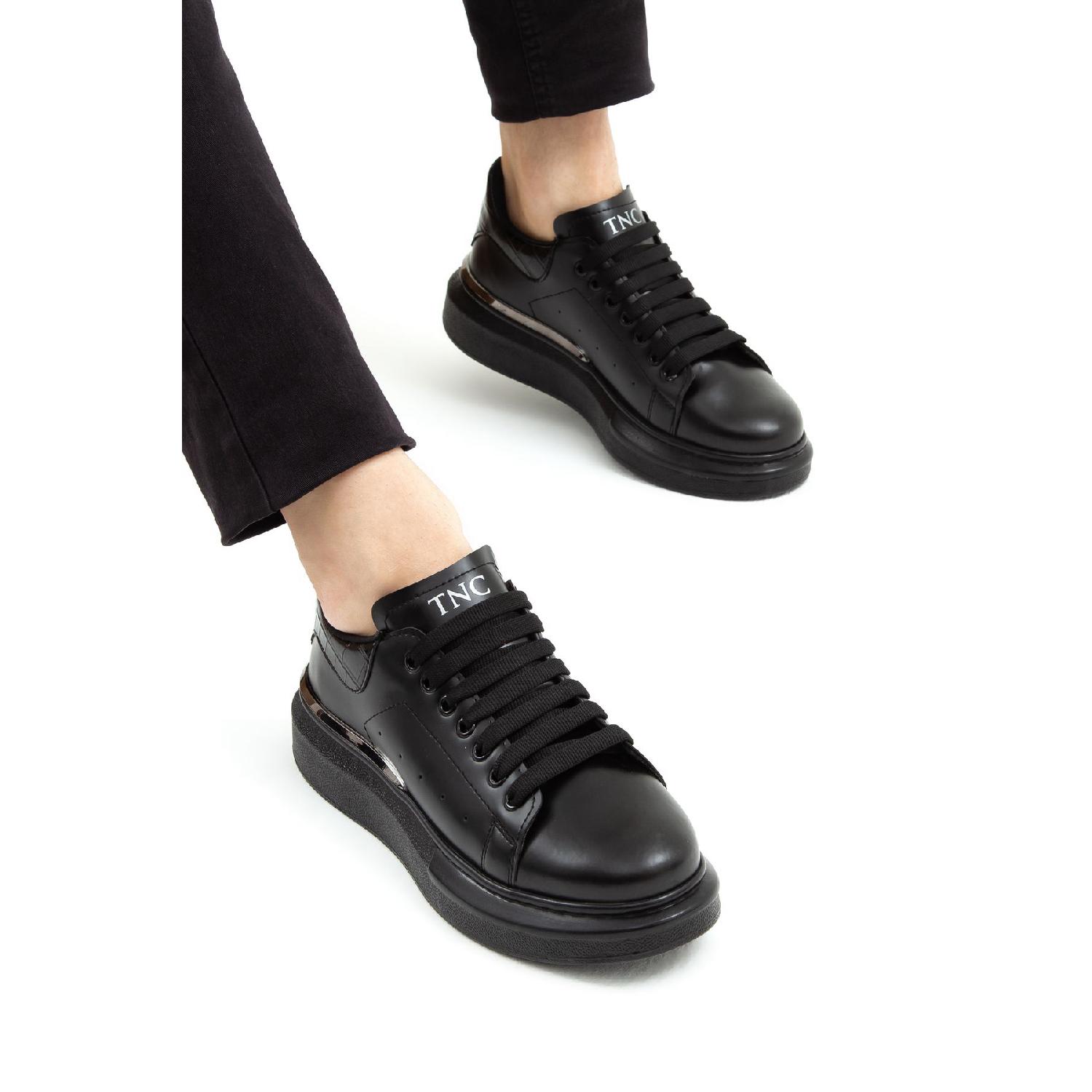 

Black - Men s Vegan Sneakers 38 чорний