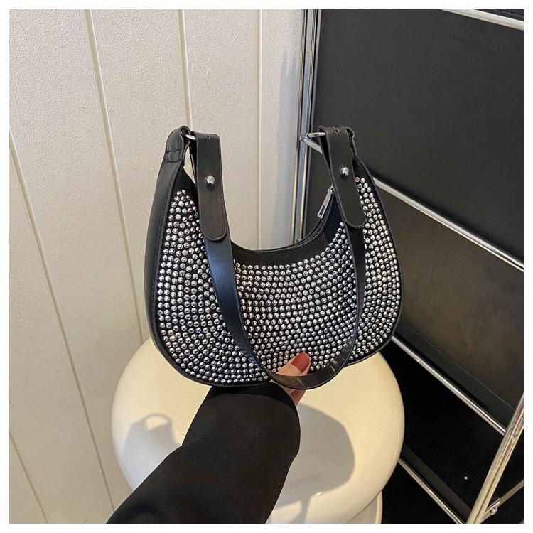 

Сумка-седло со стразами: Трендовая женская сумка кроссбоди и на плечо 2023 года с дизайном высокого класса чёрный