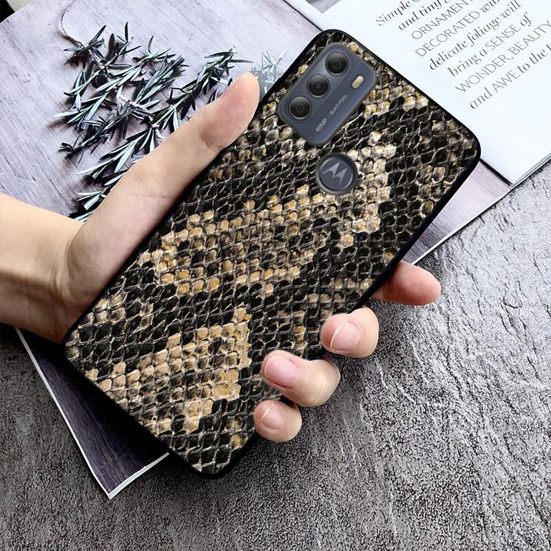 

Crocodile Snake Skin Phone Case For Motorola G Stylus 5G G Play G35 G45 G54 G24 G86 G04S E13 E14 E32 E32S G Stylus 5G 2025