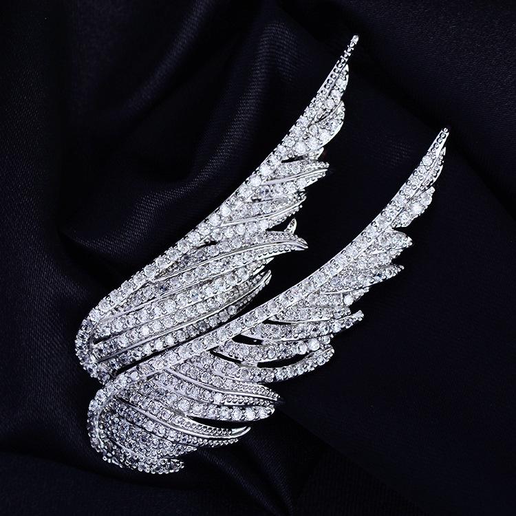 Korean Angel Wings Brooch Pin - Elegant Jewelry for Men & Women - Unique Suit Accessory and Gift Badge