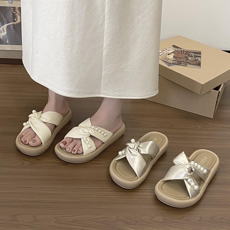 Thick-bottomed Pearl Slippers Women's Summer Wear 2025 New Versatile Fairy Style with Skirt Lazy One Pedal Sandals