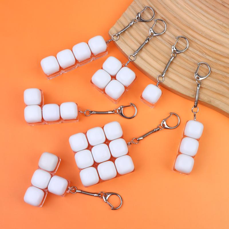 Relaxing Diy Keyboard Keychain Keycap Keys Button Finger Keyboard Cap 1/2/3/4/9Keys Relief Stress Clicker Toy Child Adult