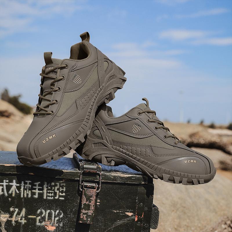 Tactical Boots Four Seasons New Men's Outdoor Cross-country Professional Training Boots Casual Anti-slip Breathable Desert Boots