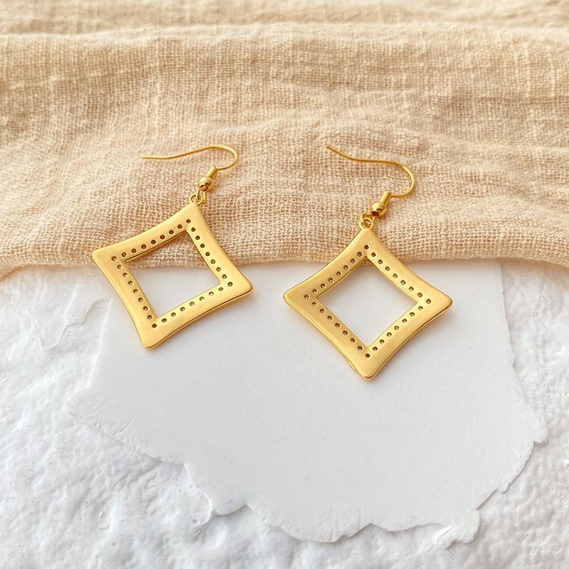 Fashion Ol Elegant Square Geometric Micro Inlaid Zircon 18k Plated Women Hook Earrings