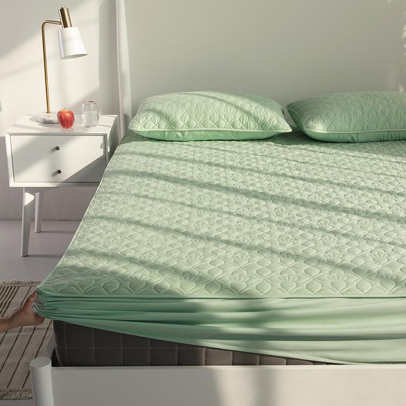 High-Density Quilted Cotton Mattress Protector with Pillowcase - Non-Slip, Thickened Fit