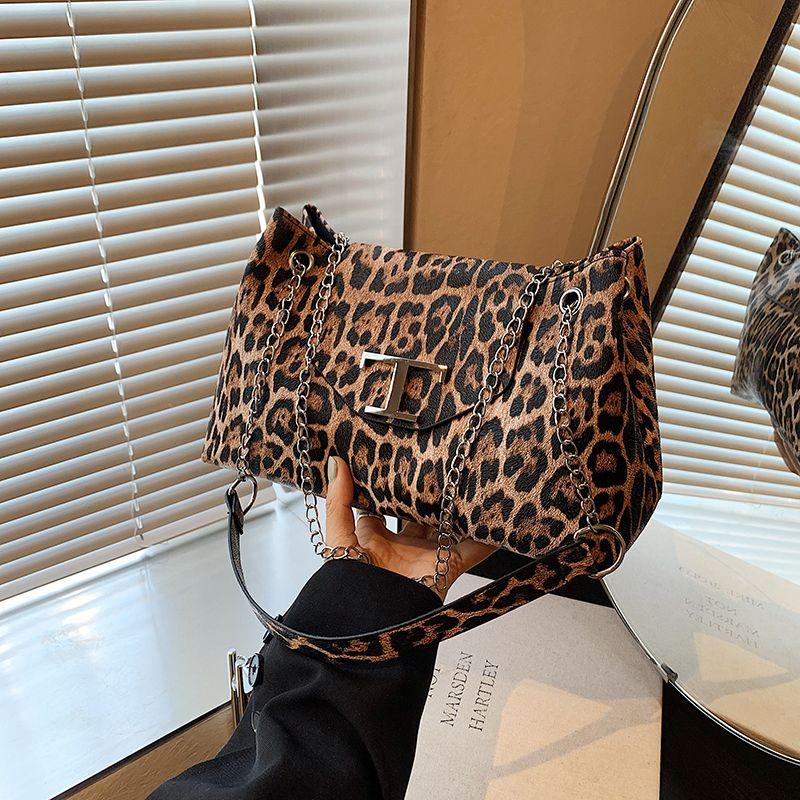 

Сумка подмышкой Advanced Sense большой емкости с леопардовым принтом, модная сумка через плечо с цепочкой, модная и универсальная женская сумка коричневый