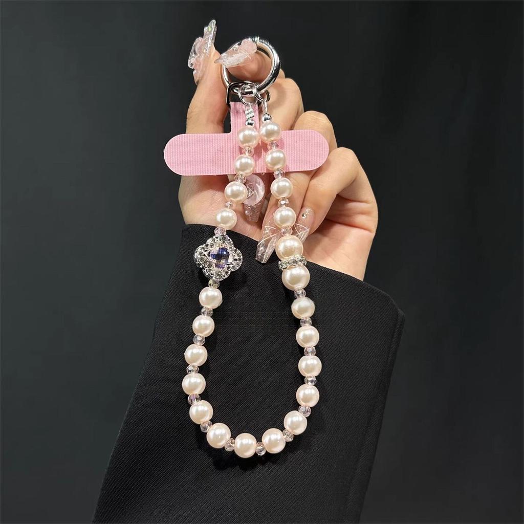 Simple and Fashionable Pearl Diamond-encrusted Four-leaf Clover Mobile Phone Chain Xiaoxiangfeng Pearl Short Simple Niche Keychain Pendant