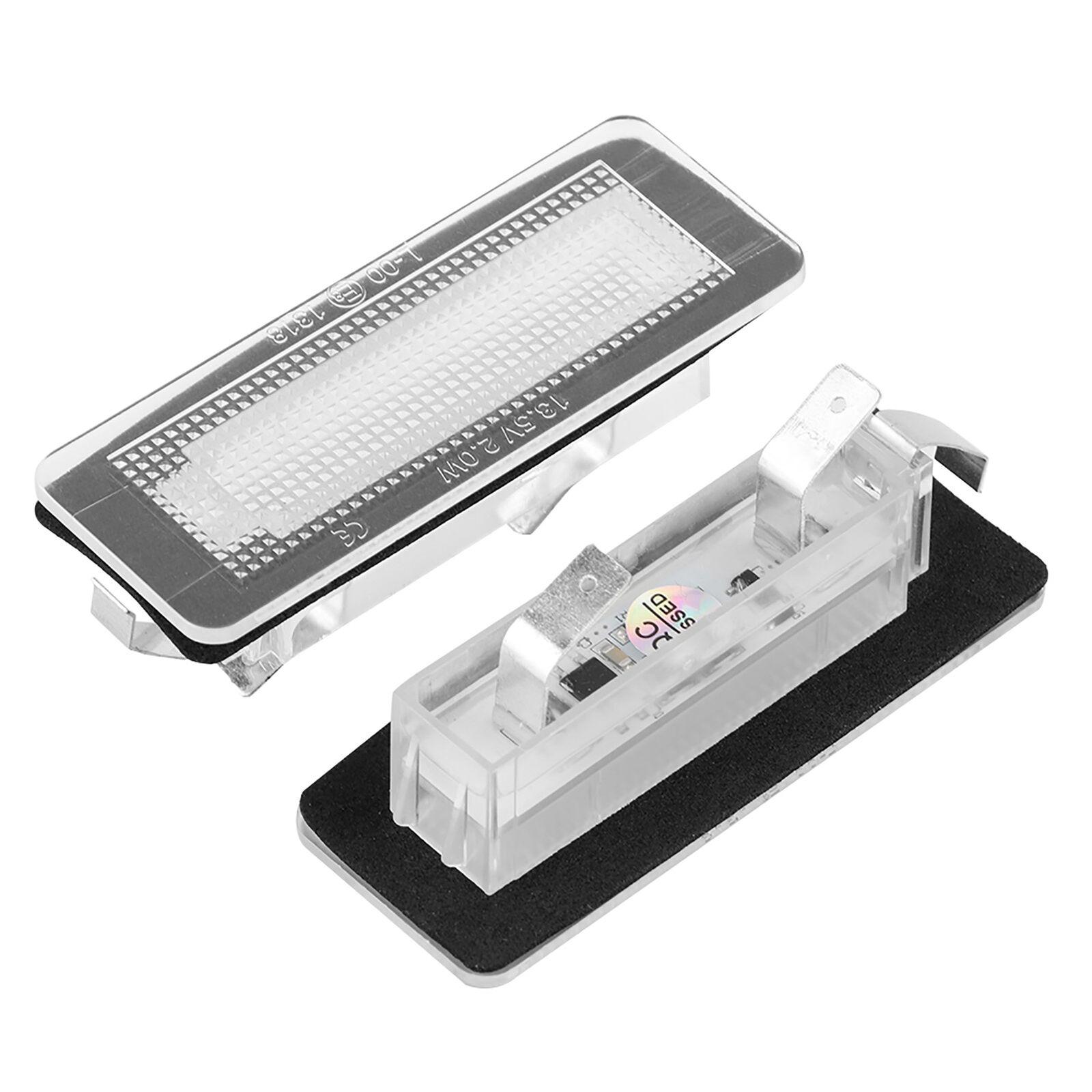 

Лампа номерного знака для Mercedes Benz Smart Fortwo Coupe Cabriolet W450 W451 W453