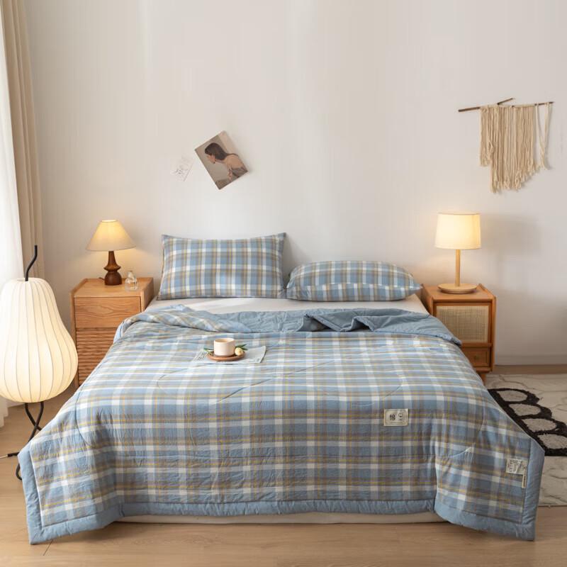 Manya Ju Washed Cotton Summer Quilt