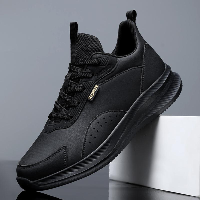 Men's leather sneakers lightweight casual outdoor single shoes running shoes large size black men's shoes