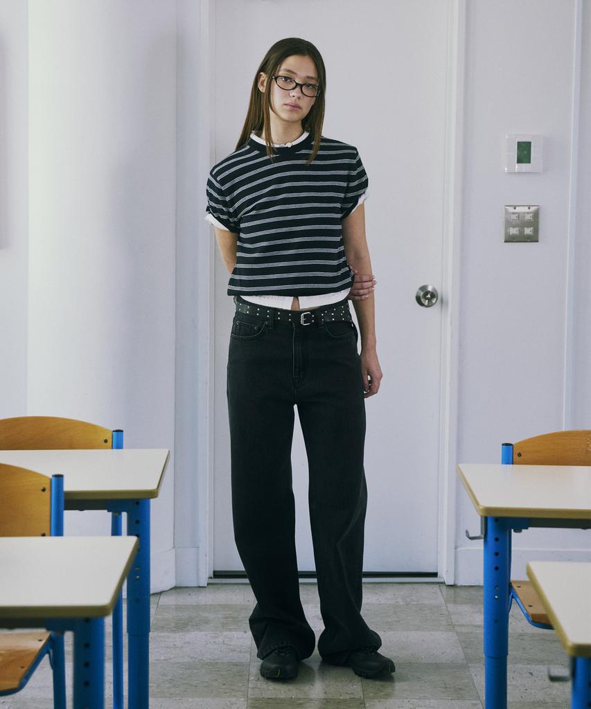 Loukeullaesig Striped Crewneck Knit Tee_Black Navy_Lc252Kn06Nb