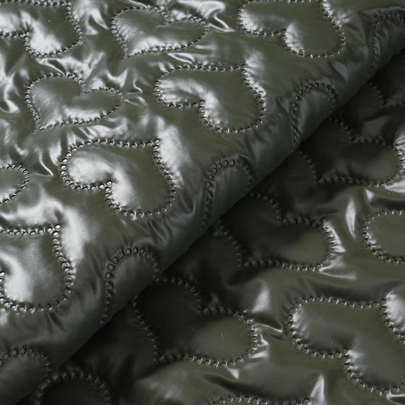100*137cm PU Fabric Cotton Quilted Fabric Waterproof Embossed Heart Materials For Padded Coat Jacket Garment Bag