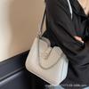 Niche lock chain tote bag women's 2025 new simple commuter underarm bag crossbody handbag women's shoulder bag