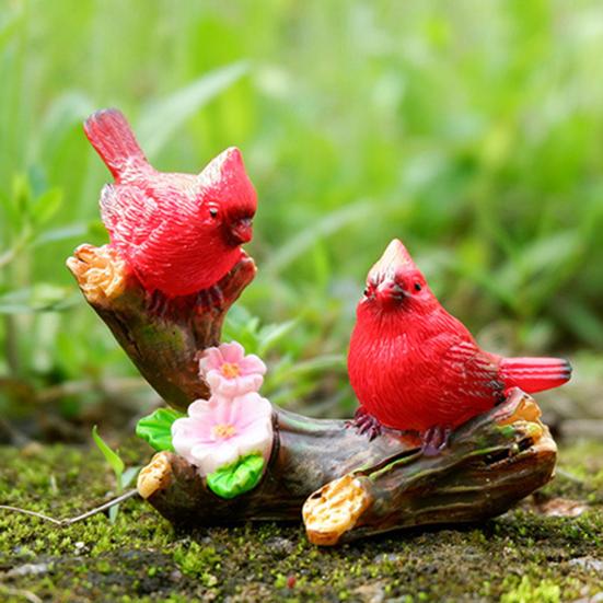 Red Bird Figurine Resin Miniature Red Bird Ornament Decorative Red Birds Perched On Branch Statue for Desktop Moss Micro-Landscape Garden Fence