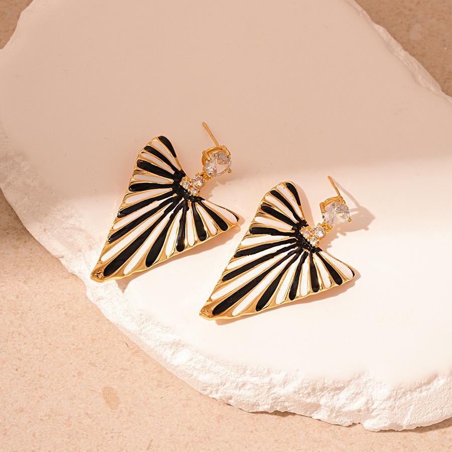 Personalized drip oil zircon striped triangular silver needle earrings retro earrings