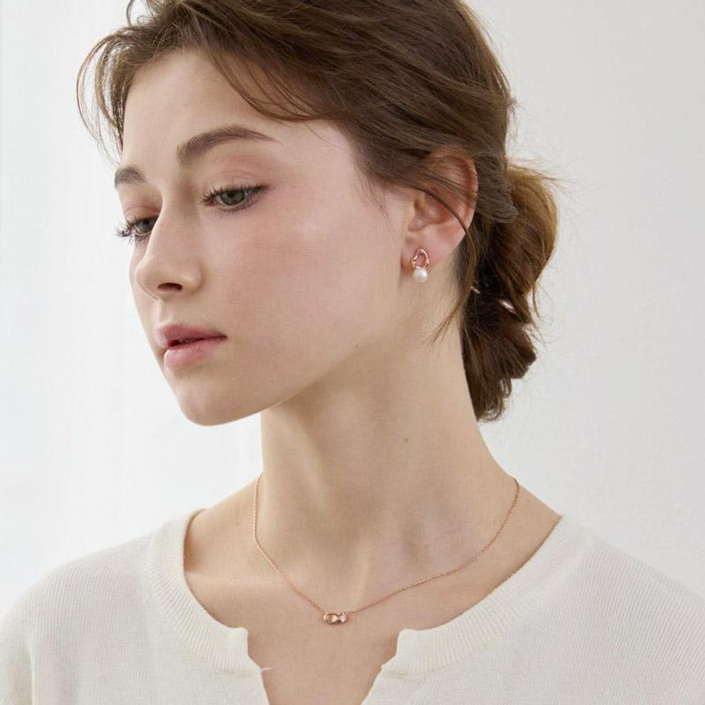 [LsSHOP] 14K Serene Pearl Earrings (Gold Plated)_LJ5085BRE