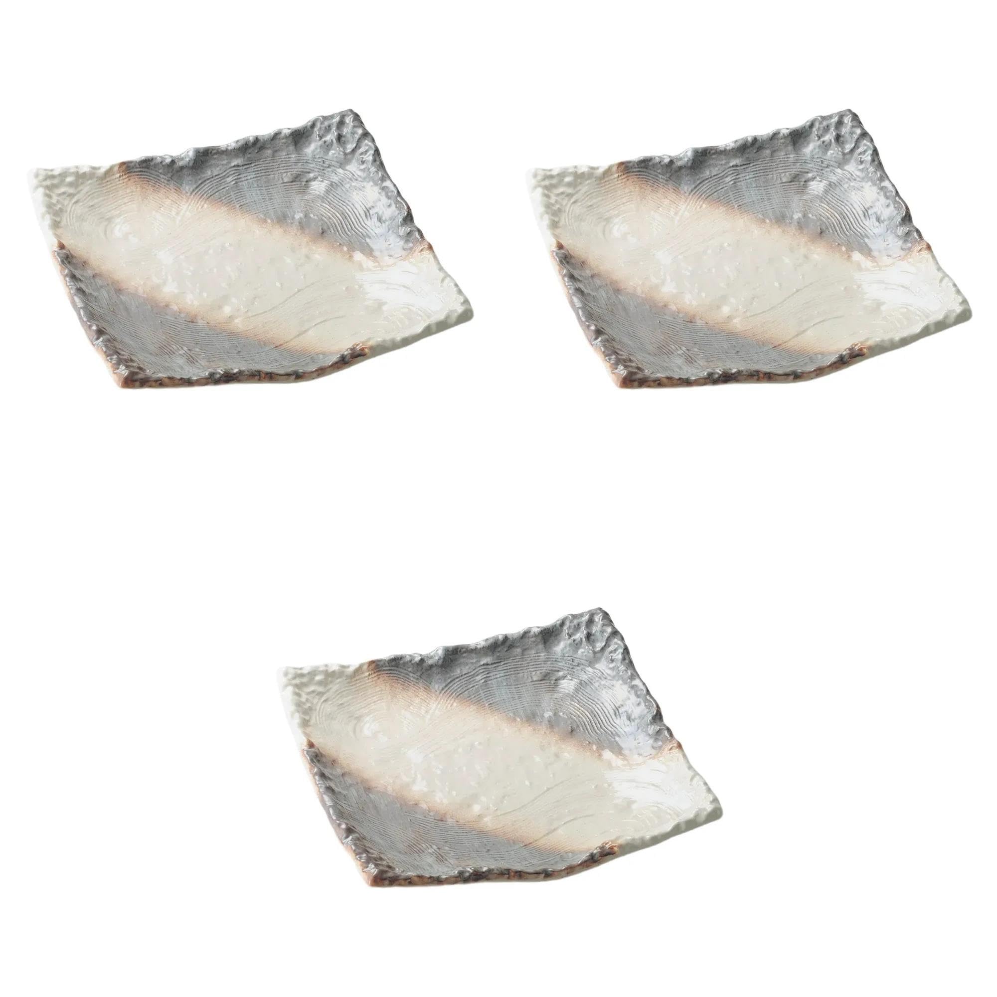 

Набор из 3 квадратных тарелок Kasumi Shino x 26 x Банковская керамика Большая банковская керамика Setomonohonpo 8.0 [26 5.5 см] Тарелки, Керамика,