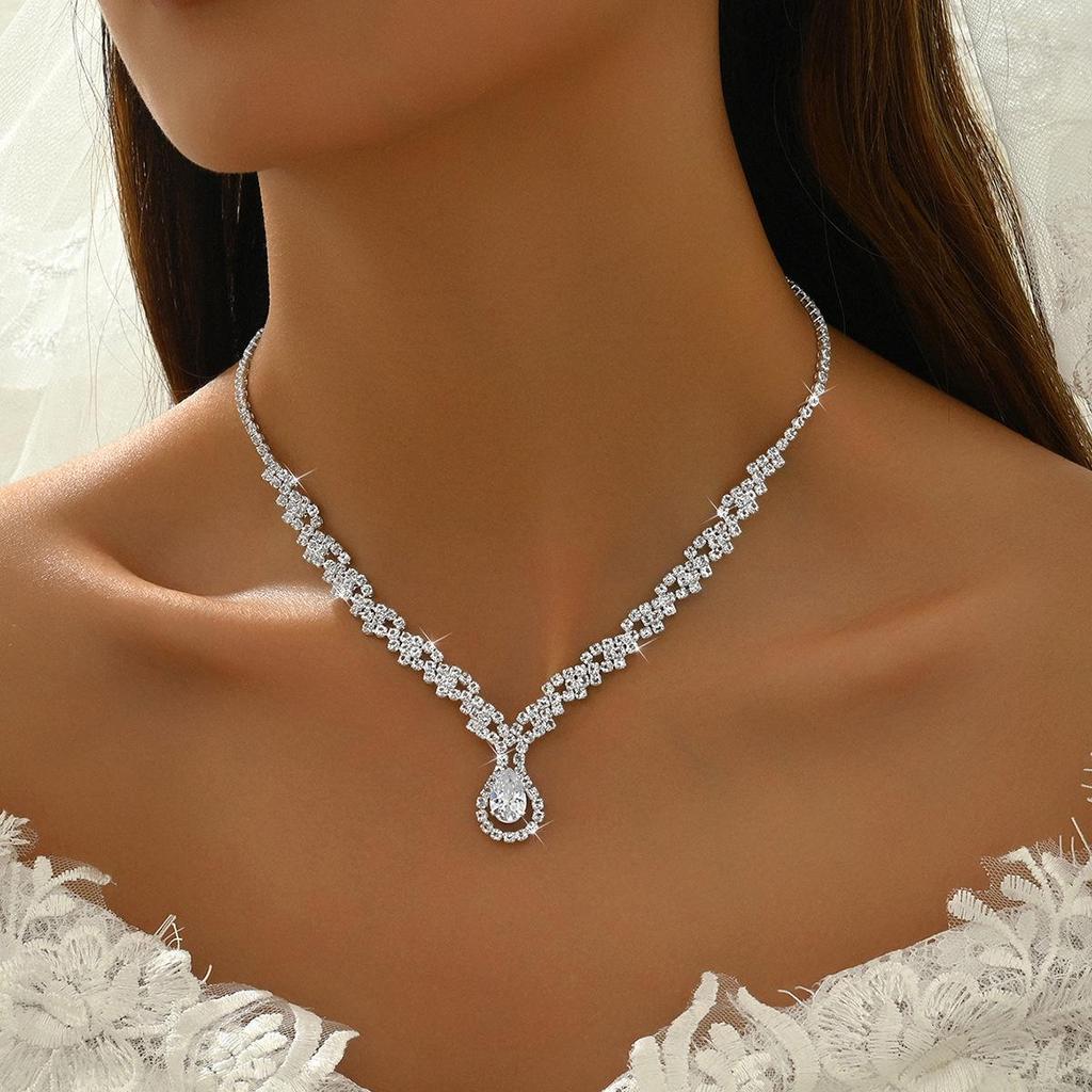 Zircon Water Drop Choker Necklace - Elegant Luxury Jewelry for Autumn & Winter Dresses