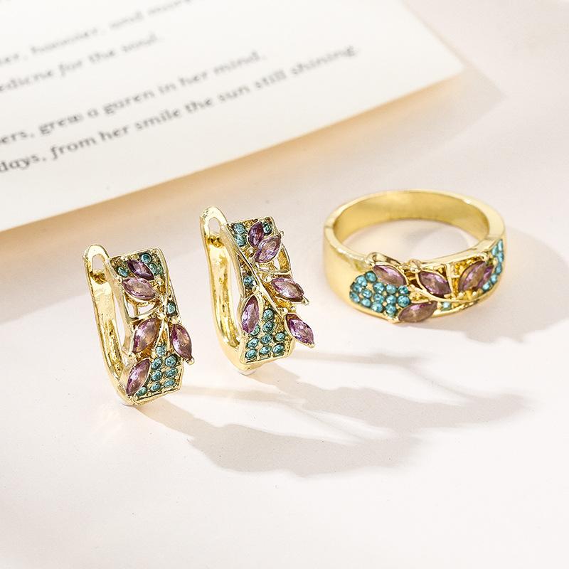 

3pcs Women Luxury Leaf Animal Crystal Ring Earrings Zircon Set Bohemian Flower Zircon Hoop Wedding 10