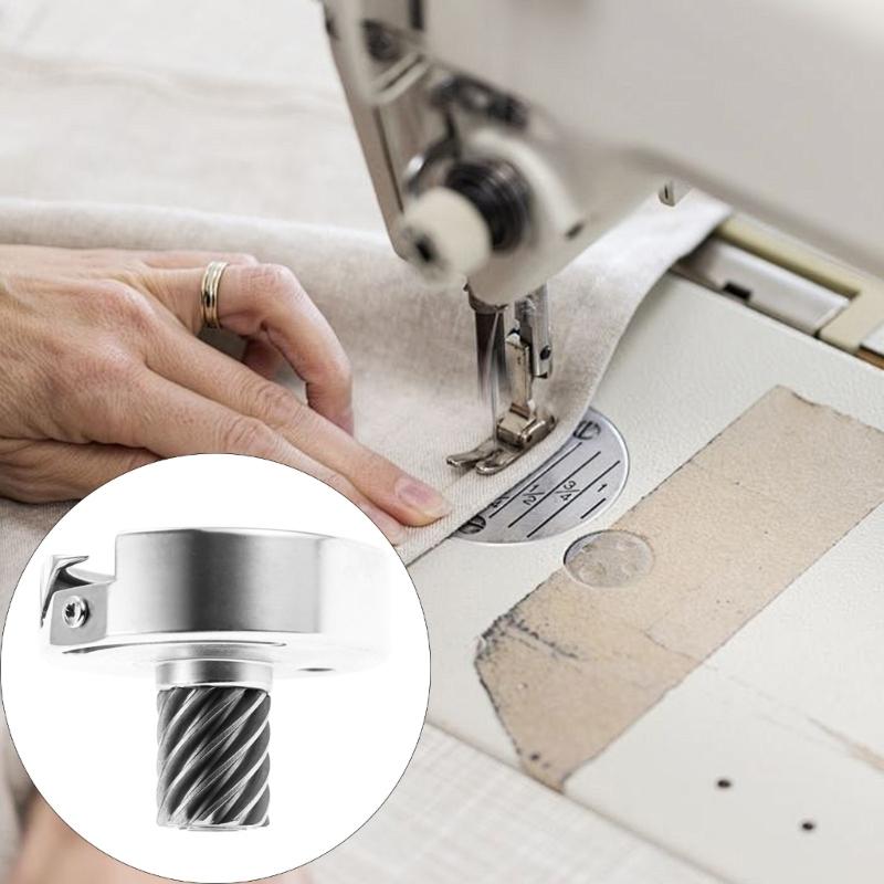 High Durability Stainless Steel Shuttle Hook for Smooth Operation and Reduced Thread Breakage in Sewing Appliances