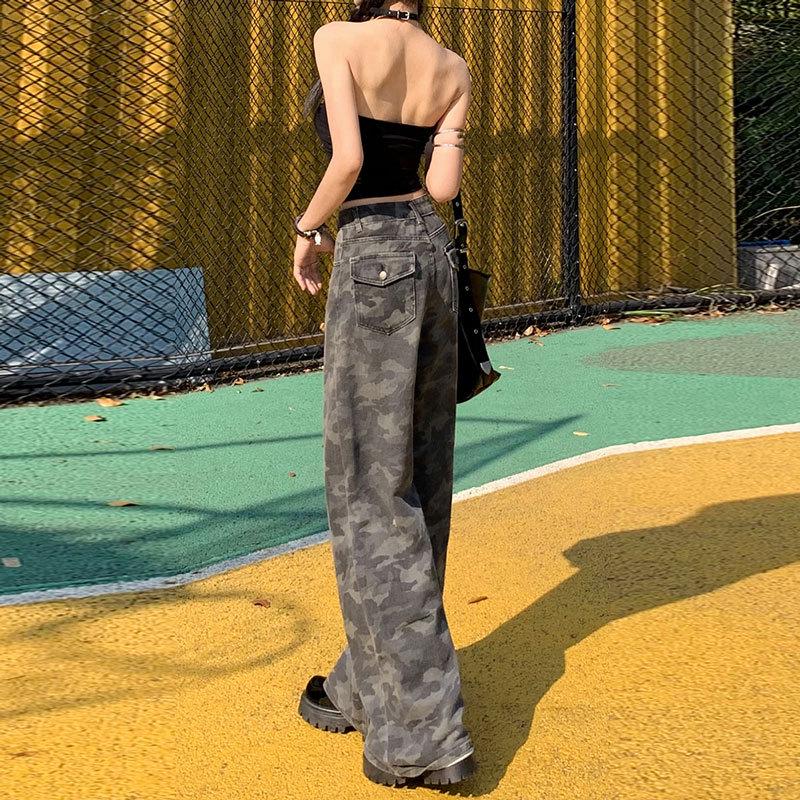 Women's High-Waisted Camouflage Cargo Jeans - Wide-Leg, Petite, Cool Street Style