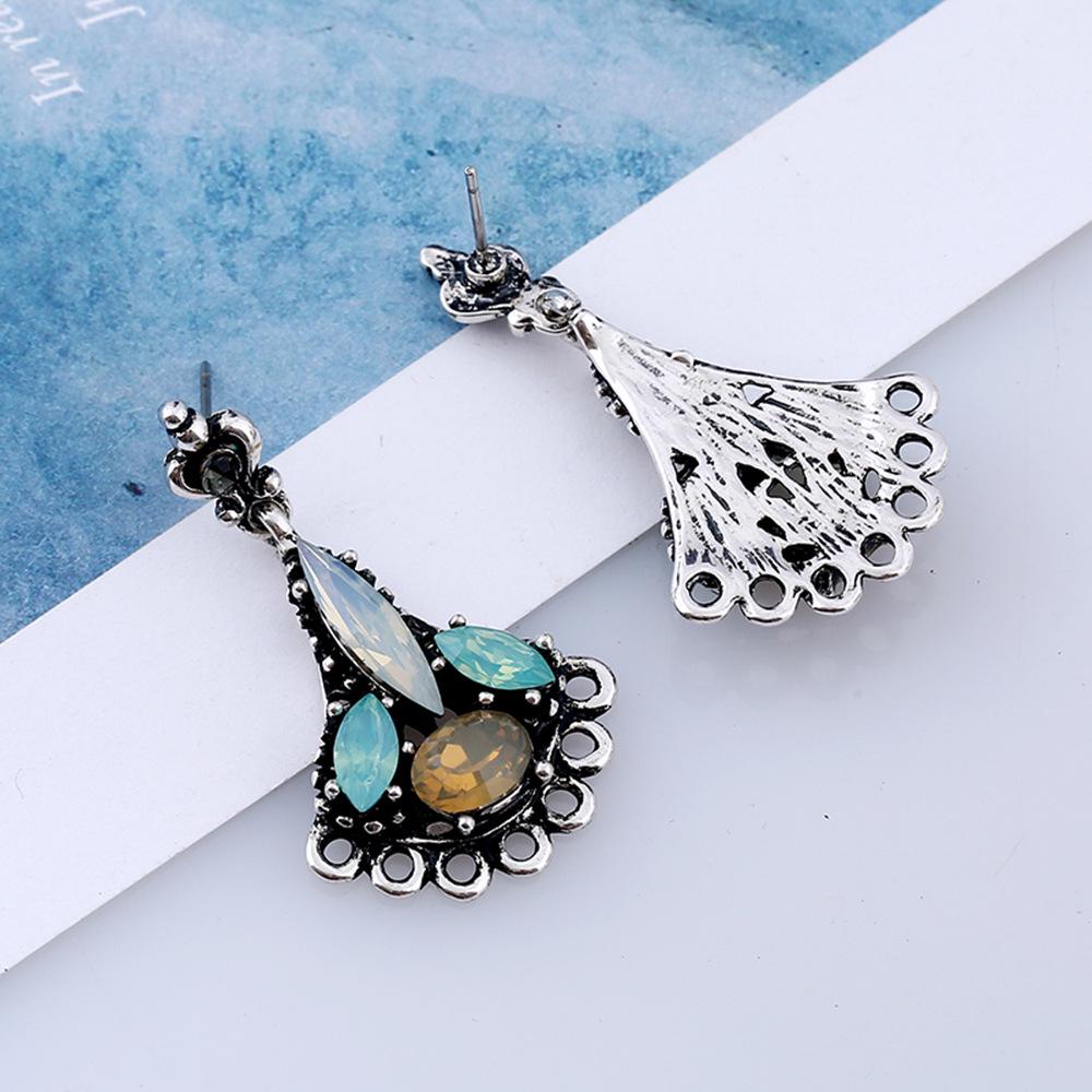 Elegant European Zirconia Water Drop Earrings for Women - Luxury Bridal Studs