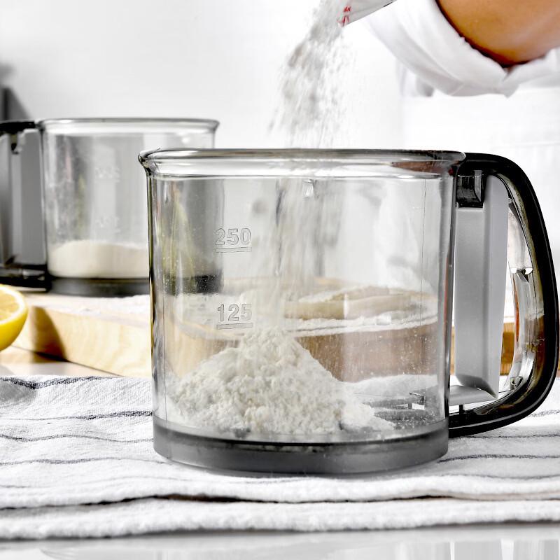 Hand-Press Baking Flour Sifter