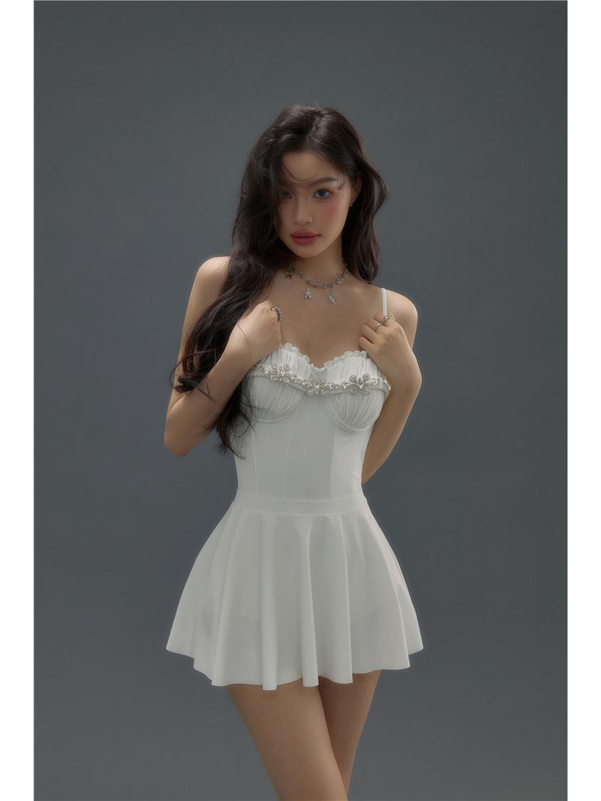 

Французский шик, облегающий купальник-топ-труба с бриллиантами - Стиль Pure Desire для миниатюрных фигур One Size чистый белый