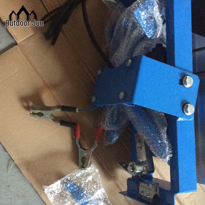 Outdoor Foot-Pedal Clay Target Launcher