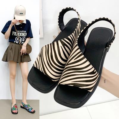 Fashion Summer New Retro Square Head Open-toed One-line Sandals for Women Comfortable Flat Roman Slippers