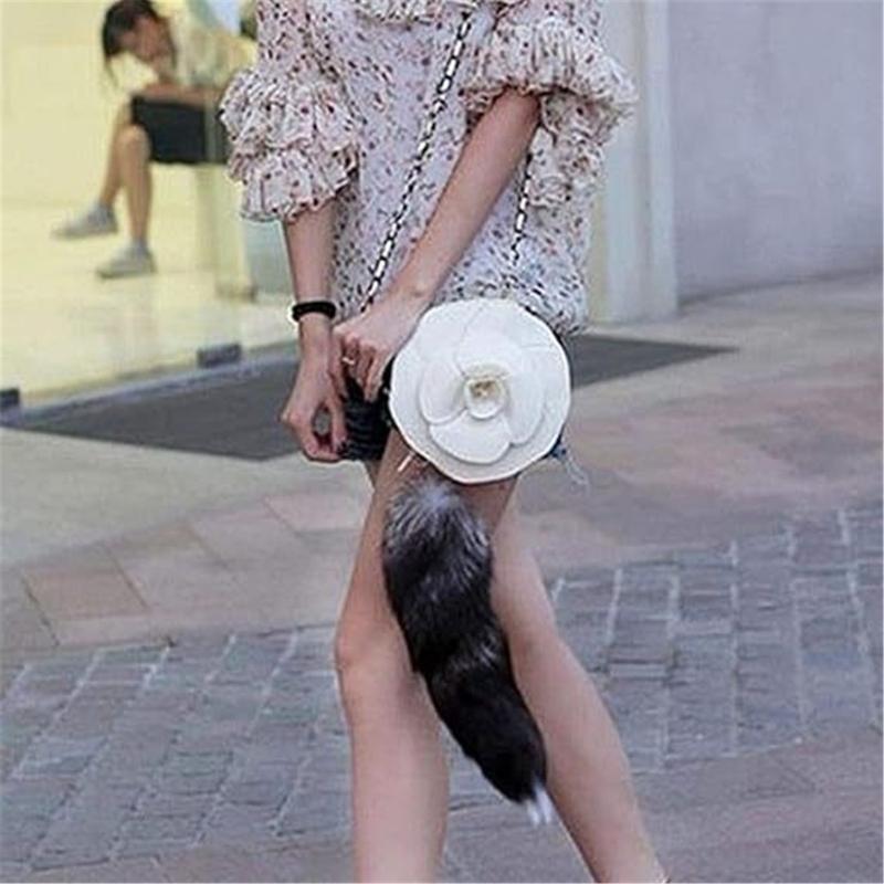 Set of 3 Oversized Faux Furs Keychains Halloween Foxes Tail Key Chain Elegant Bag Decoration Car Accessories