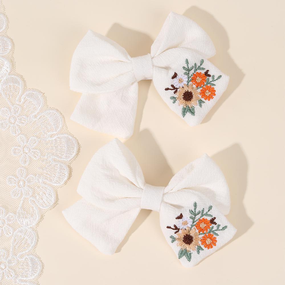 

2 шт. Высококачественные заколки для волос ручной работы, милая цветочная вышивка, белые заколки-бантики, заколка для челки, аксессуары для девочек, детей, младенцев