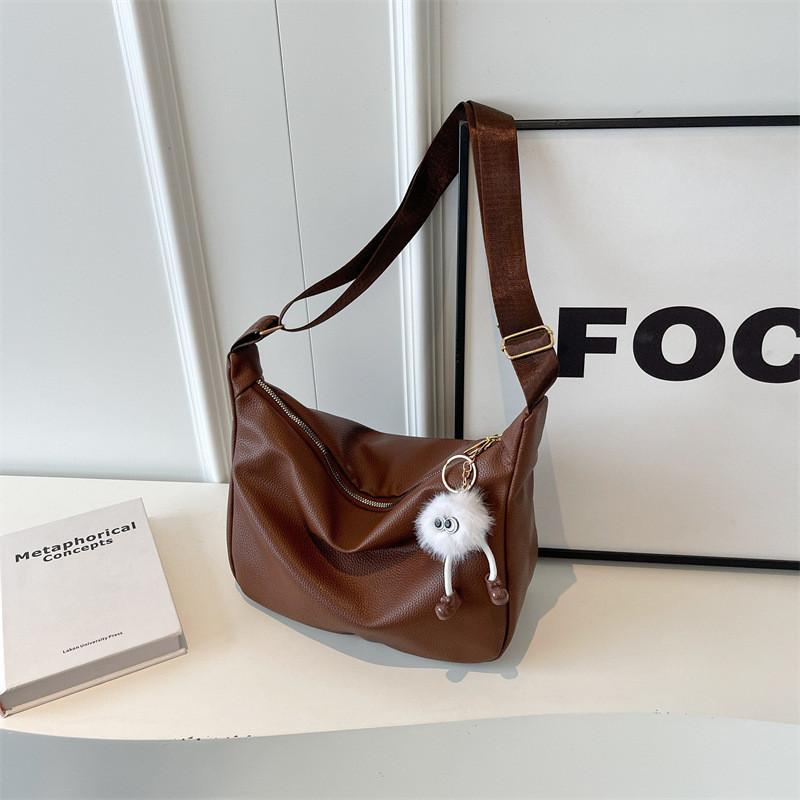 Trendige Street Style Umhängetasche Damen 2023 Neue Wintermode Einfache Crossbody-Tasche Lässige Vintage-Tasche