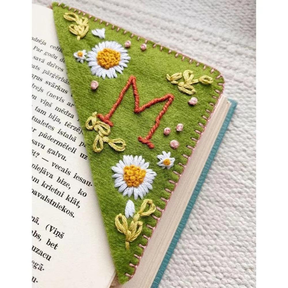 Flower Letter Embroidery Stitched Felt Corner Bookmark Felt Book Marker Clip Gift