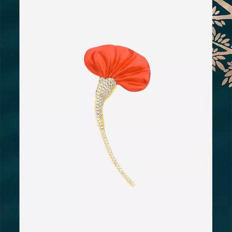 

Ретро Красный Петушиный Гребень Брошь Высокого Класса Женская Легкая Роскошная Ниша Высокого Класса Дизайн Брошь Булавка Костюм С Аксессуарами