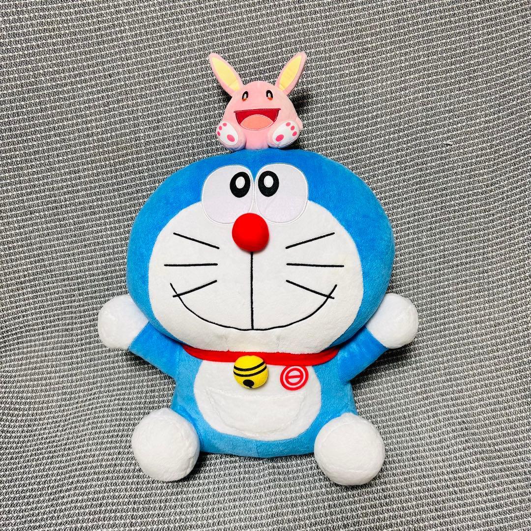 Giga jumbo stuffed animal from the movie Doraemon: Nobitas Moon Exploration