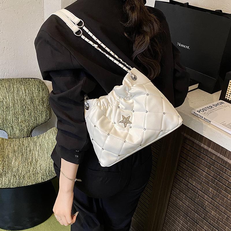 Rhombus Chain Bag Women's New Trendy Autumn Fashion Armpit Bag Versatile Messenger Bag Bag